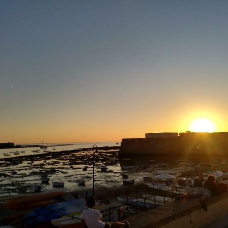 شقة La Caleta De Cadiz Wifi المظهر الخارجي الصورة