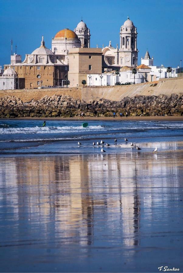 شقة La Caleta De Cadiz Wifi المظهر الخارجي الصورة